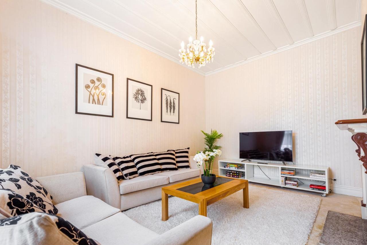 4Bed Spacious Villa In Chatswood Auckland Bagian luar foto